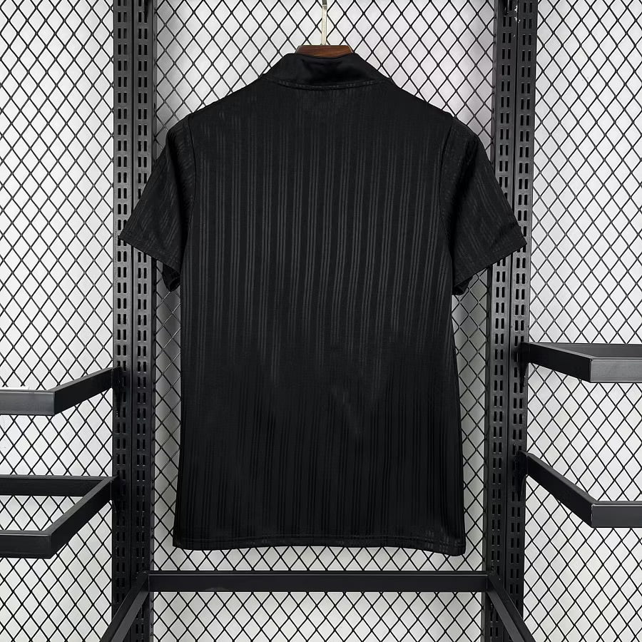 Liverpool 95/96 Blackout Special Shirt