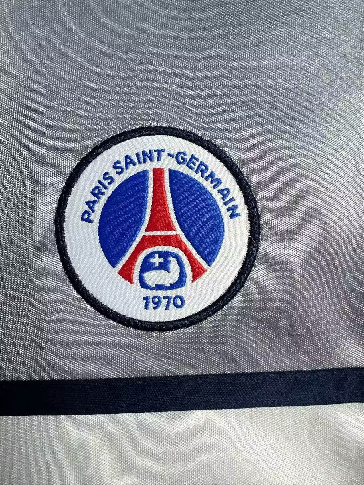 PSG 2001 Away Retro Shirt
